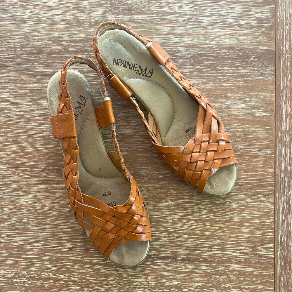 Ipanema Women's Tan Sandals
